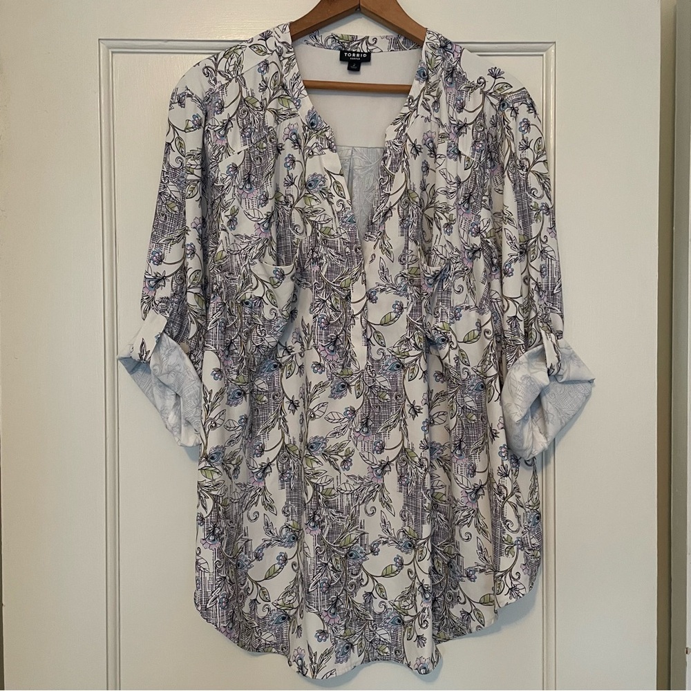 Torrid Blue and Green Bird Print Blouse